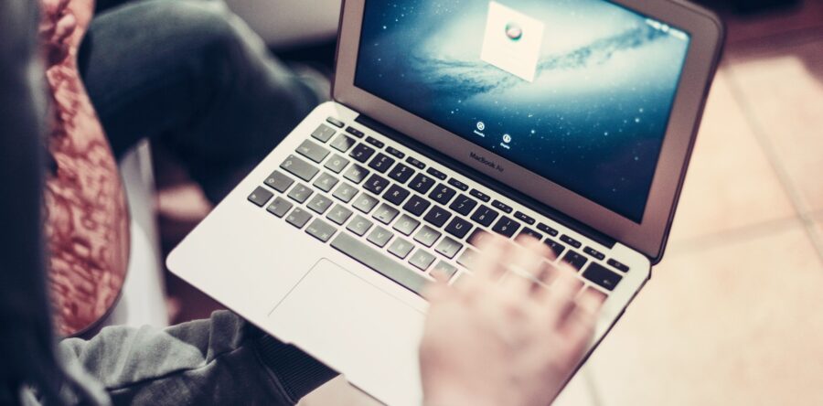 Beatae vitae dicta sunt explicabo